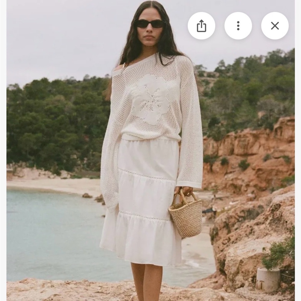 Mango white cotton skirt -Size Large NWT